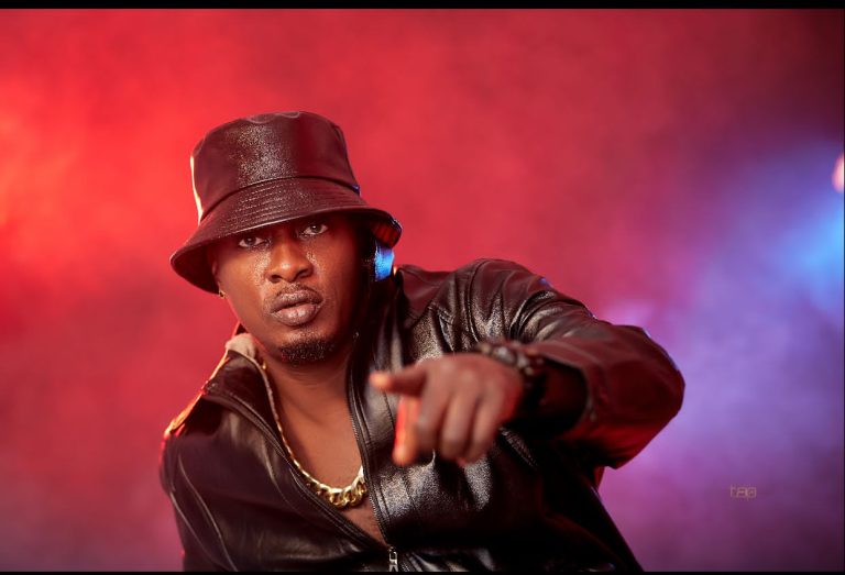 My supervisor is Pasuma, and my coworker is Saheed Osupa — Taye Currency