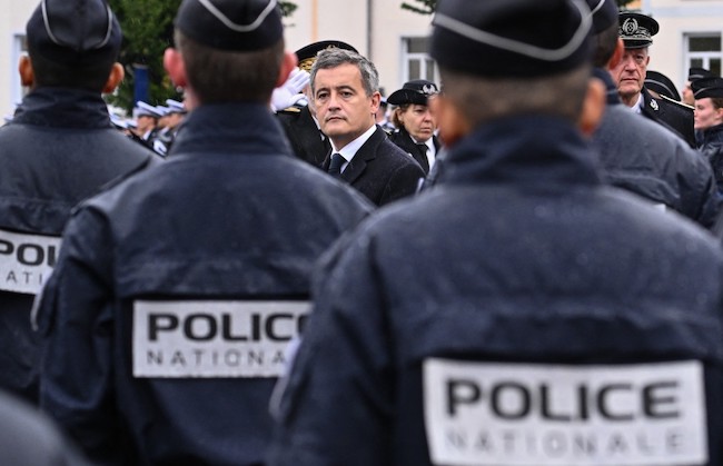 In police raids following prison attacks, France detains 25 people.