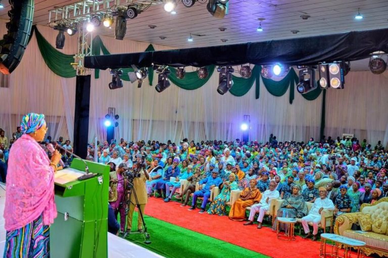 Oluremi Tinubu announces a plan to eradicate syphilis and HIV in S/West