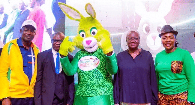 The governor of Ogun State unveils the National Sports Festival’s mascot, logo, and theme song.