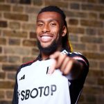 Alex Iwobi predicts the outcome of Barca vs. Inter Milan, while Keown offers his prediction for the Arsenal vs. PSG UCL clash.