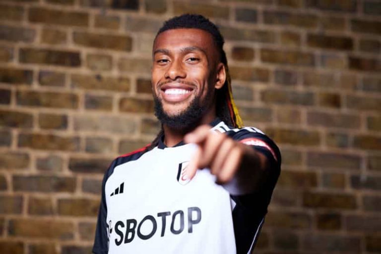 Alex Iwobi predicts the outcome of Barca vs. Inter Milan, while Keown offers his prediction for the Arsenal vs. PSG UCL clash.