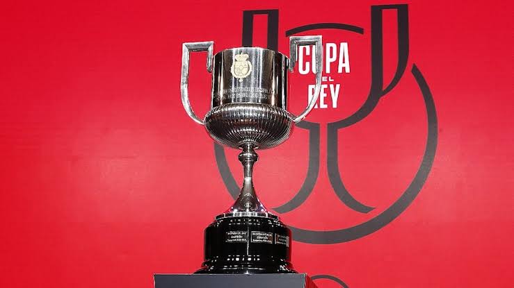 Two players from Real Madrid are injured before the Copa del Rey final against Barcelona.