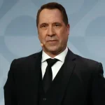 EPL: Seaman criticizes Carragher’s remarks about Arsenal midfielder, expressing disbelief