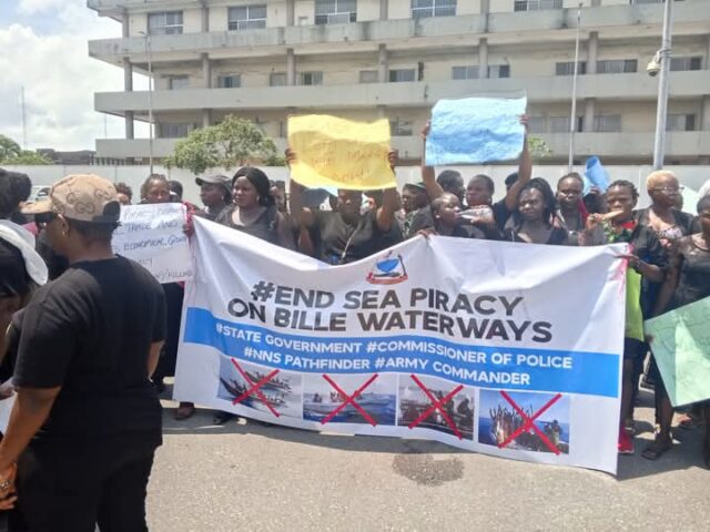 Women from Rivers protest the kidnapping of eight WAEC aspirants.