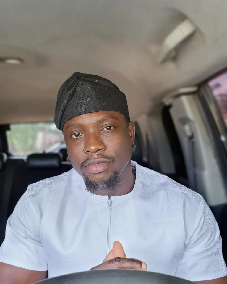 2027: I will cut off my relationship with Davido and ChiefPriest if they publicly support the APC – VeryDarkMan