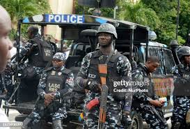 Several vigilantes are killed by bandits close to the Bauchi-Plateau border.