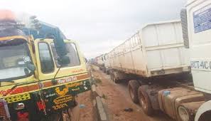 A petrol tanker falls on a poor Asaba-Onitsha road, causing panic.