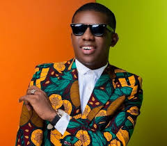 Small doctor laments drug abuse among young people, saying, “I saw some promising guys sleeping while standing.”