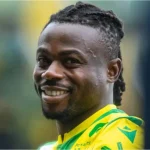 Transfer: Simon receptive to Premier League transfer
