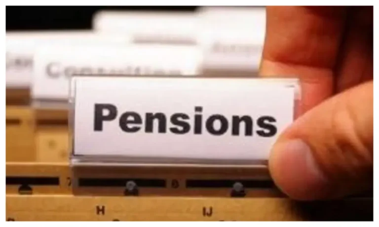 The Nigerian government will start a N30 billion annual civil servant gratuity program.