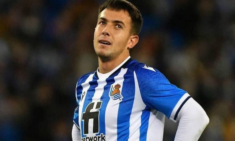 Transfer: Zubimendi lands in London ahead of Arsenal medicals