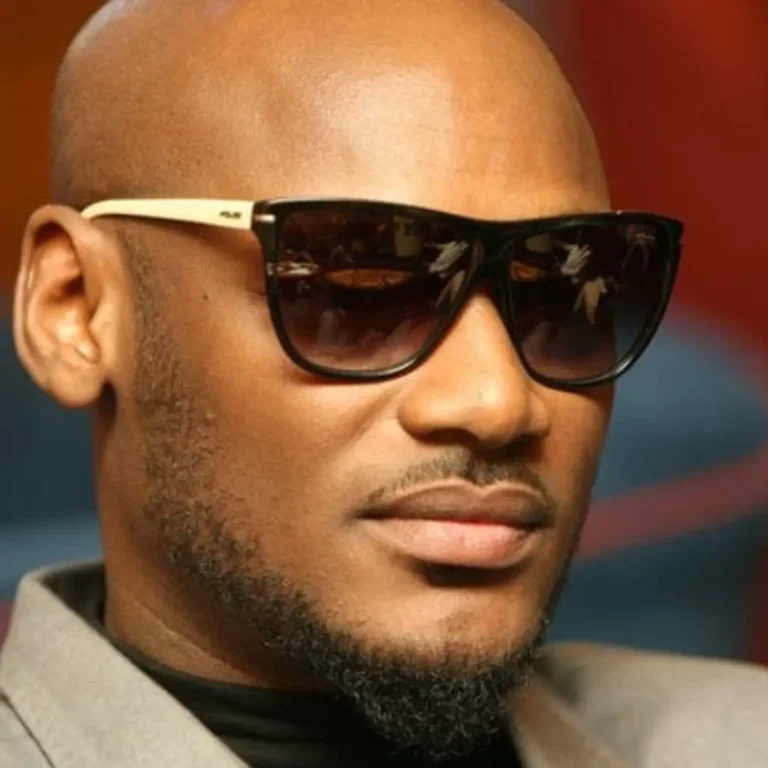 2Face apologizes profusely for claiming that guys are not sexually built for a single lady.  [Video]