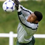 Peter Rufai, the renowned Nigerian goalie, passes away at age 61.