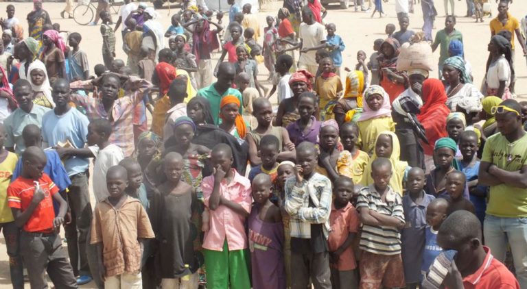 Le groupe de jeunes critique durement le commissaire de Taraba pour sa réponse à la pétition des déplacés internes Tivs et l’accuse de trahison.