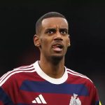 Transfer: Liverpool to increase offer for Isak to £140m