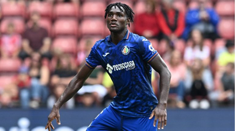 One of LaLiga’s best – Chelsea’s Cucurella hails Nigerian forward Uche