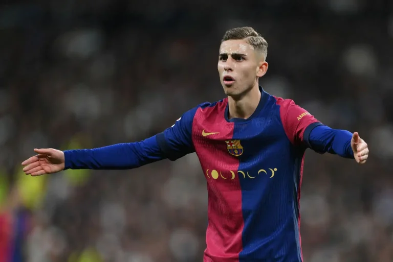 Transfer: Lopez explains why he chose Chelsea over Barcelona.