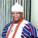 Osun: Chaos in Ipetumodu as princes fight over the throne of jailed monarch.
