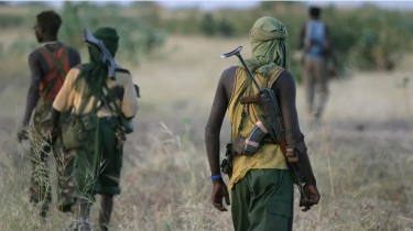 Kwara APC chairman’s wife and daughter are kidnapped by gunmen