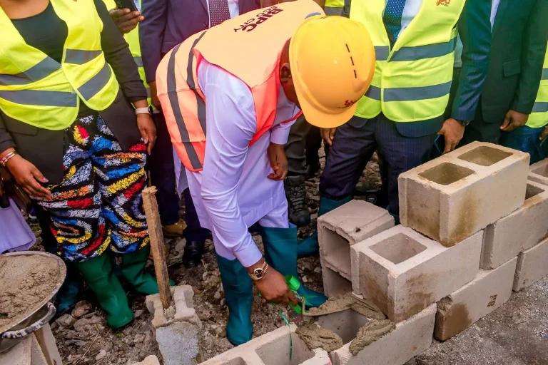 Makurdi’s BIPC Eco-City Estate is flagged off by Gov. Alia