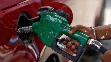 The Nigerian government’s proposed 5% fuel tax infuriates the populace.
