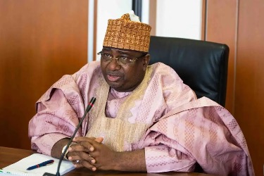 Following a fatal altercation, the Kebbi government closes the Yauri gold mine.