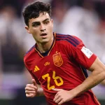 Pedri of Barcelona chooses between the UEFA Champions League and the Ballon d’Or.