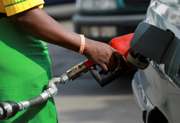 Workers at gas stations complain about their low wages.