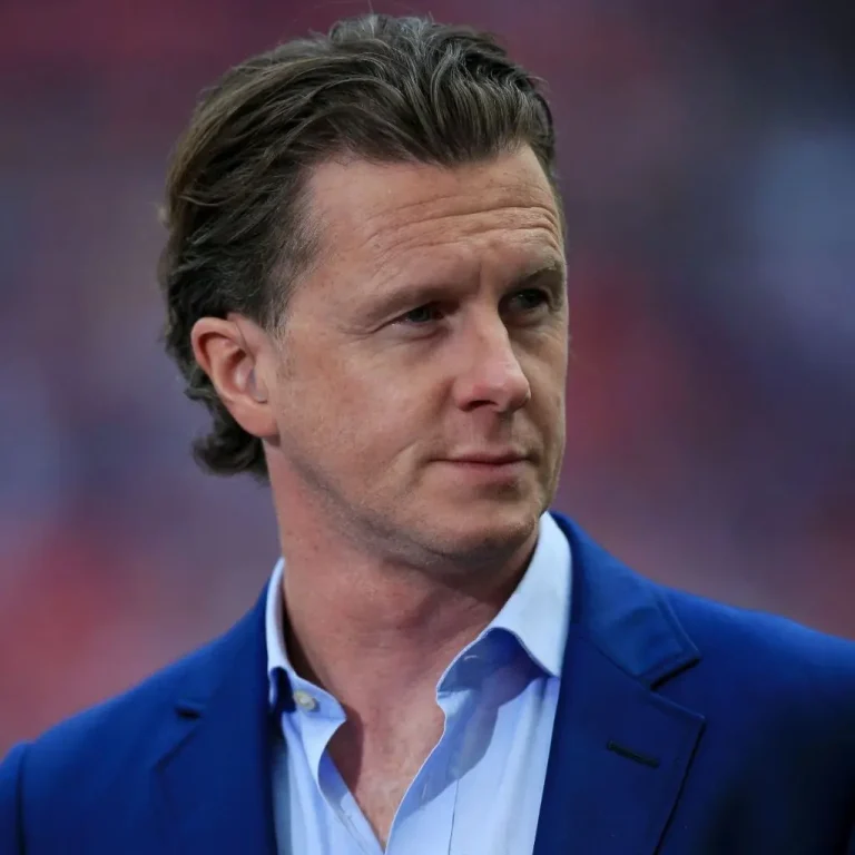 Sportsman McManaman criticizes Hansi Flick for his decision in Barça’s 2-1 loss to PSG, saying, “It baffles me.”