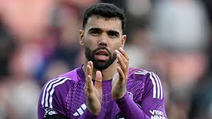 Arsenal Offers Raya, a Keeper, a Better Deal