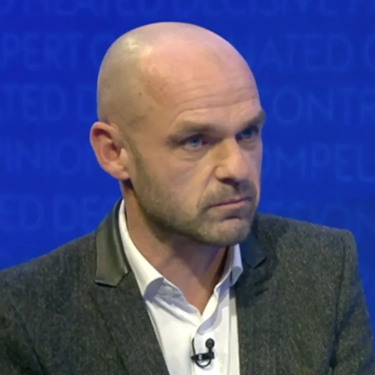 ATHLETIC Danny Murphy makes EPL and UCL title predictions for teams.