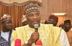 Gara-Gombe calls for a gradual cessation of government support for sports.