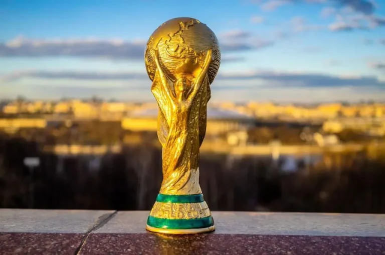 Two African nations advance to the quarterfinals of the SPORTFIFA U-17 World Cup.