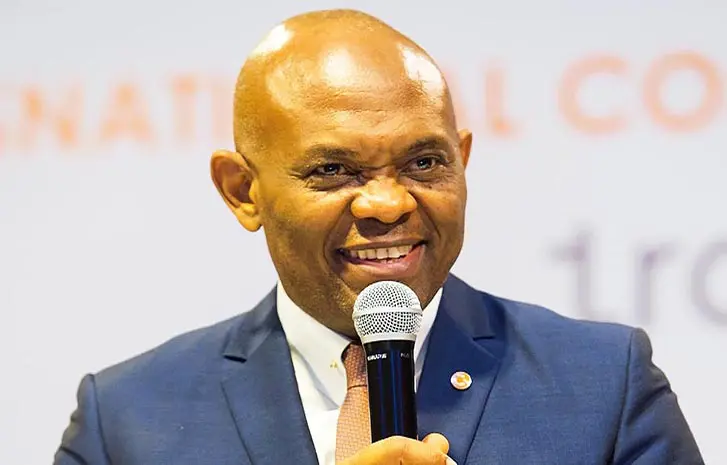 Elumelu Gives Food to Lagos, Edo, and Delta Orphanages