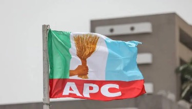 Entitlement syndrome – Lagos APC attacks opposition for complaining about VIP police escort withdrawal.