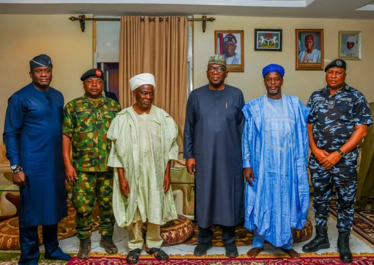 AbdulRazaq Visits Kaiama, Woro, and Gives Terror Victims Humanitarian Assistance