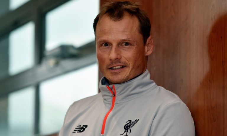 Arsenal responds to the passing of Alex Manninger