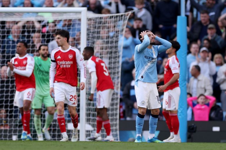 EPL: Wenger selects the winning team following Arsenal’s defeat at Man City