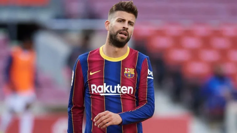 UCL: Before the second leg match, Gerard promises the Barça star, “You’ll smash these guys.”