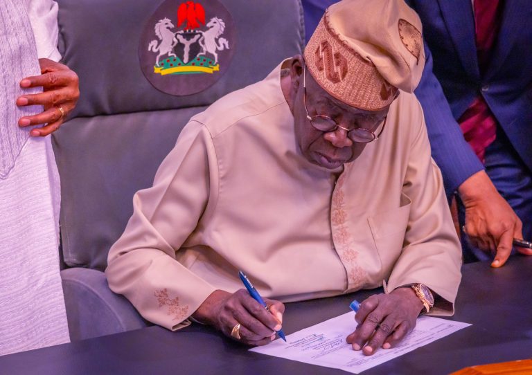 Tinubu opens Ogun’s airport and customs facilities
