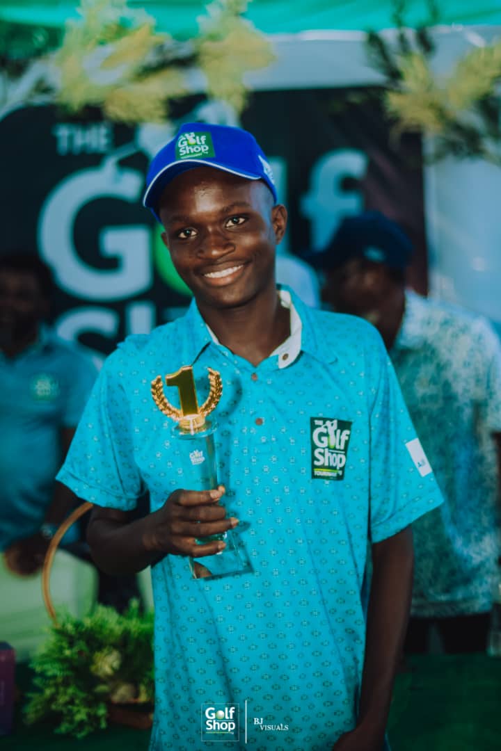 In Ogun, a 14-year-old defeats 170 opponents to win his first golf competition.