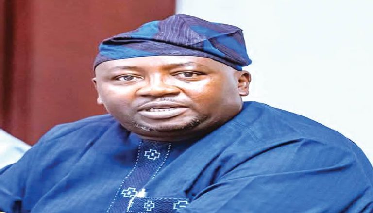 UPDATED: In Ibadan, gunmen abduct the children and sister of former minister Adelabu