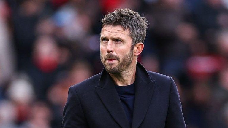 EPL: Valencia identifies two players, saying, “They’re young.” Carrick should be signed by Manchester United.
